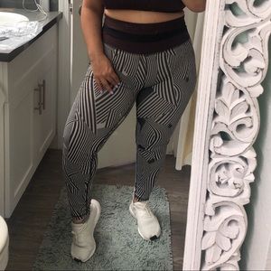 Highwaist Zen Sand Colorblock Workout Legging